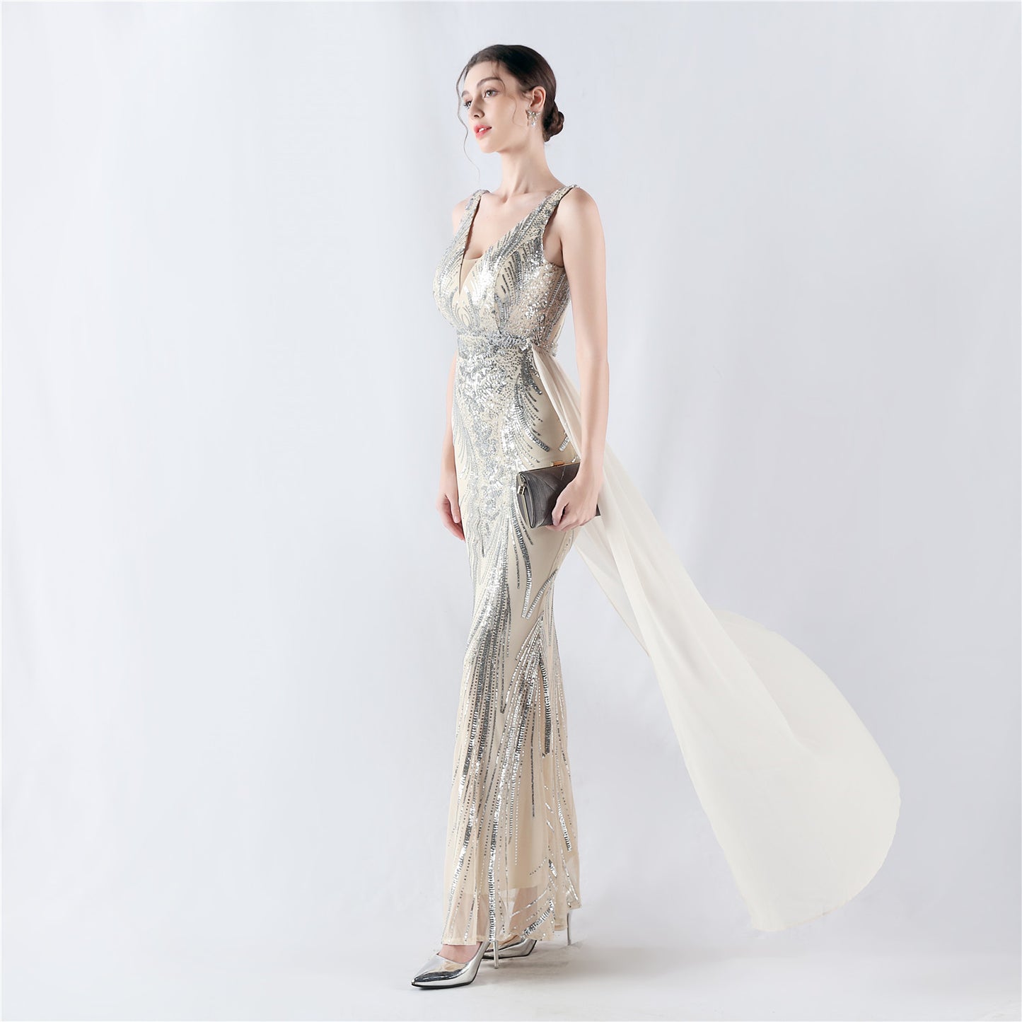 Aureate/Apricot Silver
