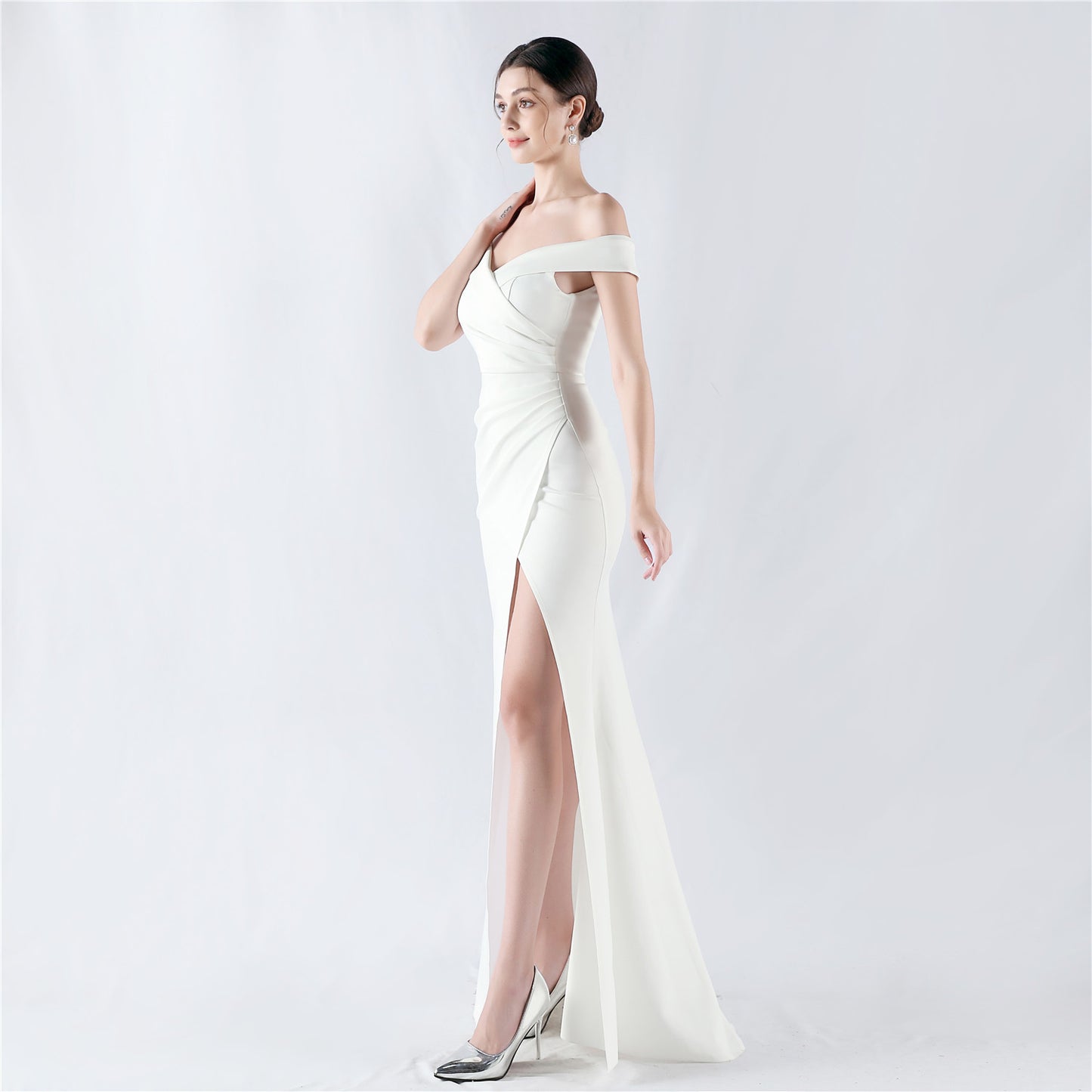 Scarlet/White
