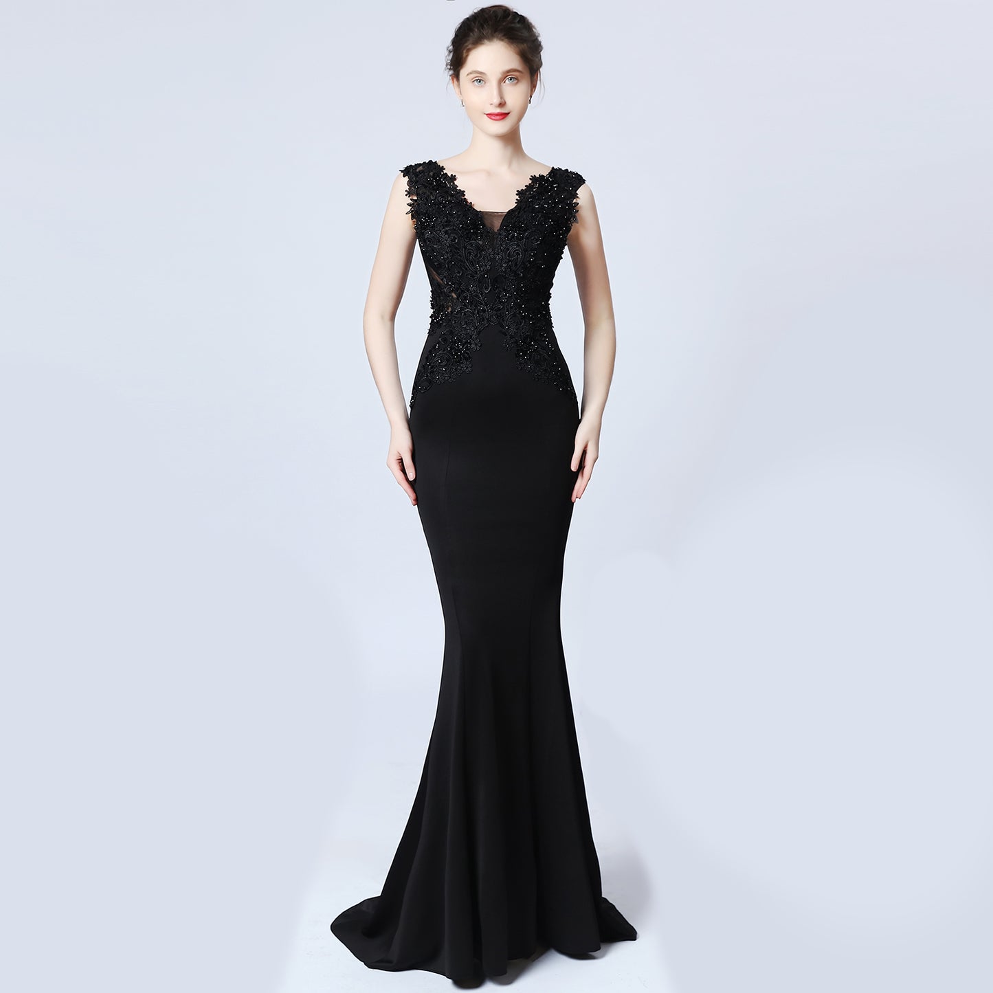 Seraphine/Black