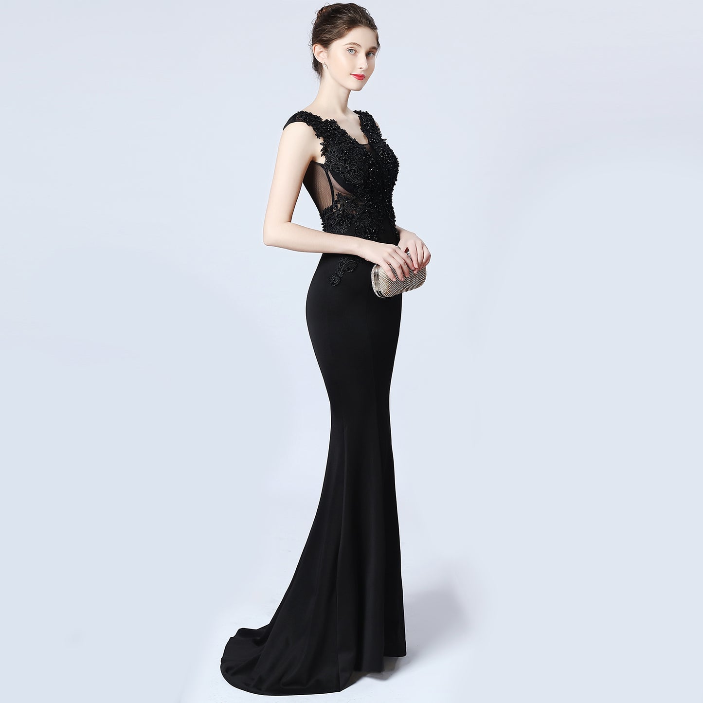 Seraphine/Black