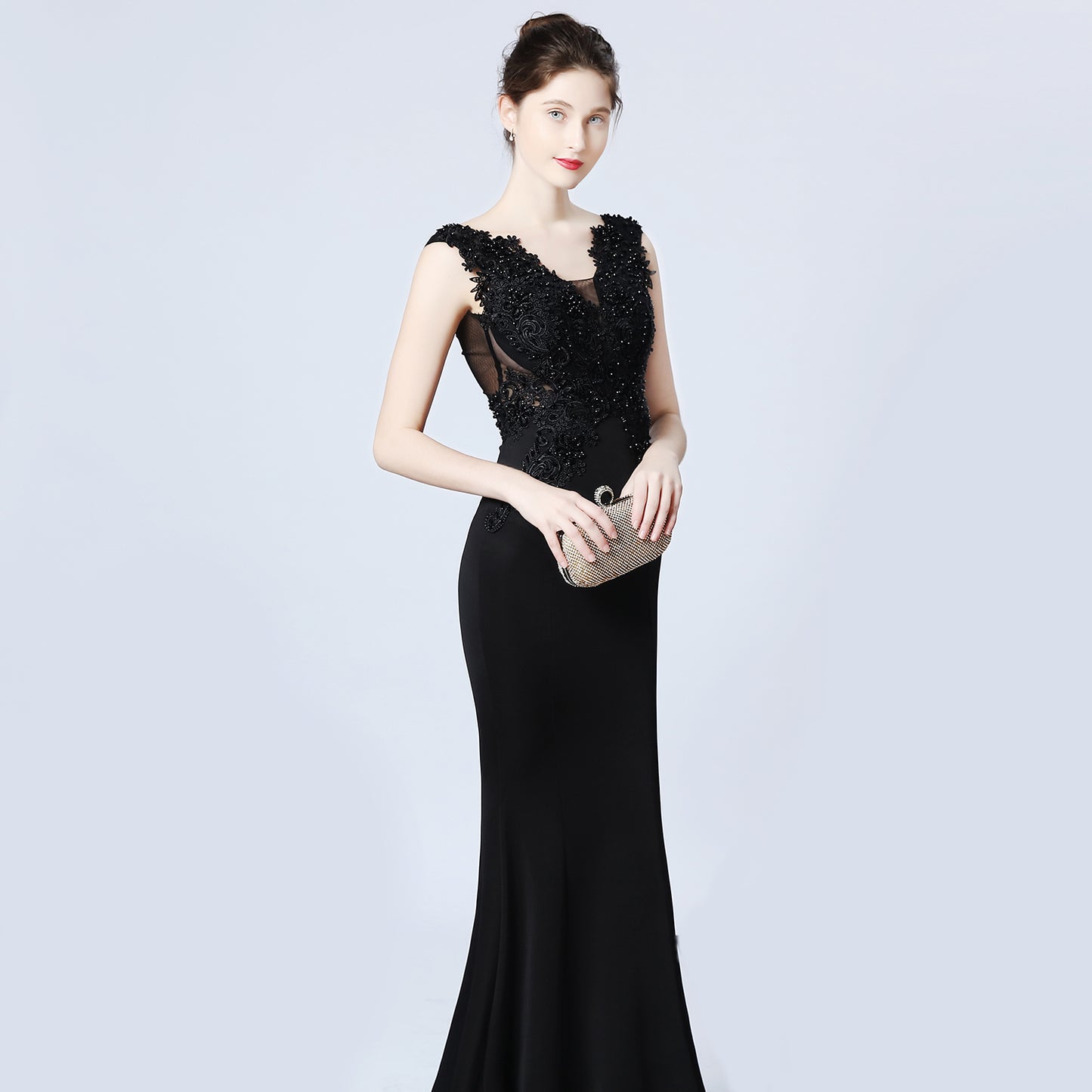 Seraphine/Black